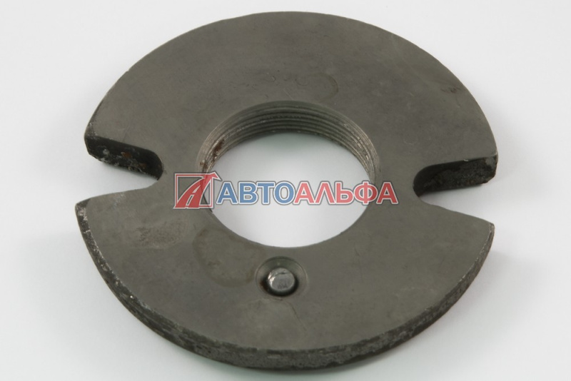 Гайка подшипника ступицы передней КАМАЗ-5320